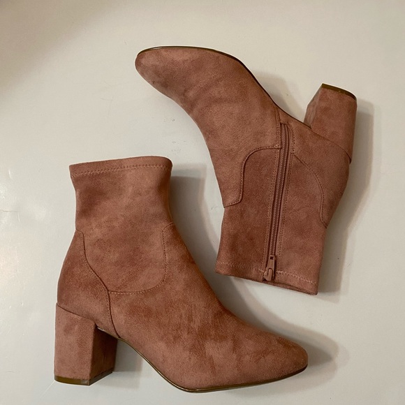 Old Navy Faux-suede Slim-calf Block-heel Boots women’s  7.5, pink - Picture 3 of 13